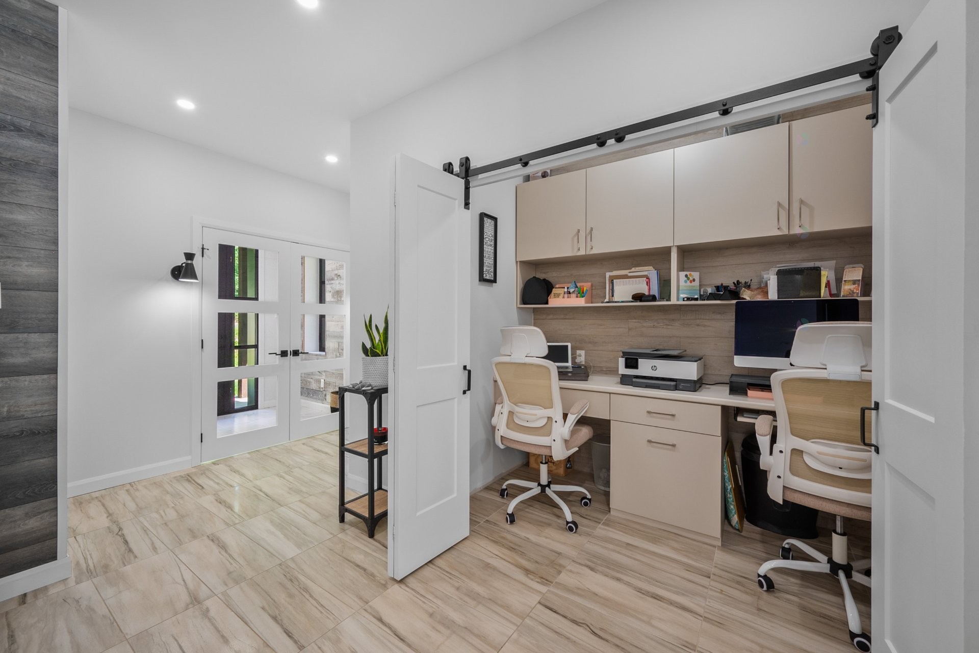 









33


Rue Lajeunesse

,
Sainte-Mélanie,




QC
J0K3A0

