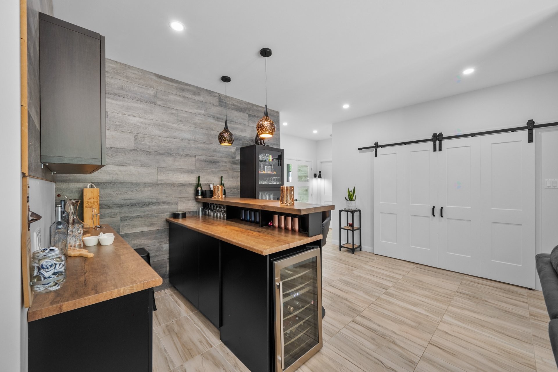 









33


Rue Lajeunesse

,
Sainte-Mélanie,




QC
J0K3A0

