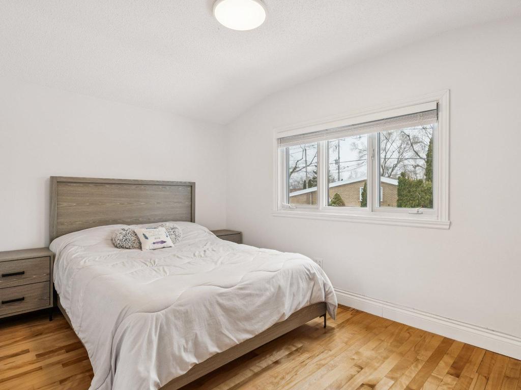 









8350


Boul. Yves-Prévost

,
Anjou (Montréal),




QC
H1K1X9

