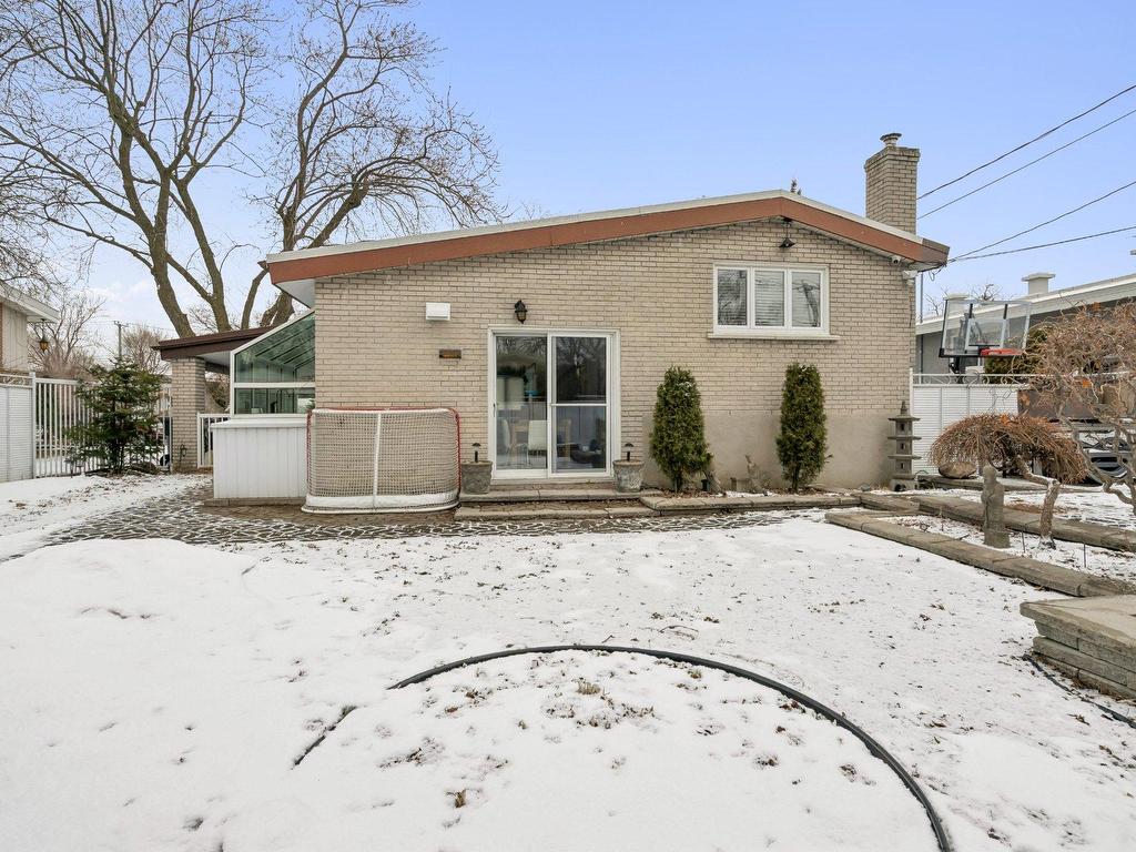 









8350


Boul. Yves-Prévost

,
Anjou (Montréal),




QC
H1K1X9

