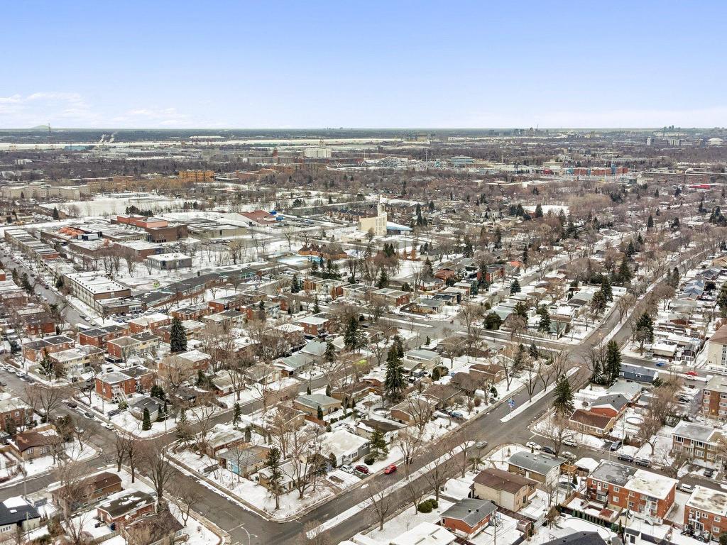 









8350


Boul. Yves-Prévost

,
Anjou (Montréal),




QC
H1K1X9

