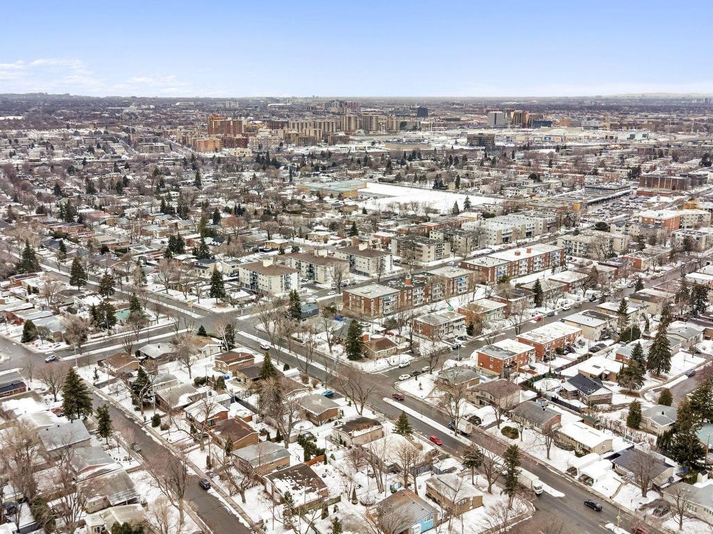 









8350


Boul. Yves-Prévost

,
Anjou (Montréal),




QC
H1K1X9

