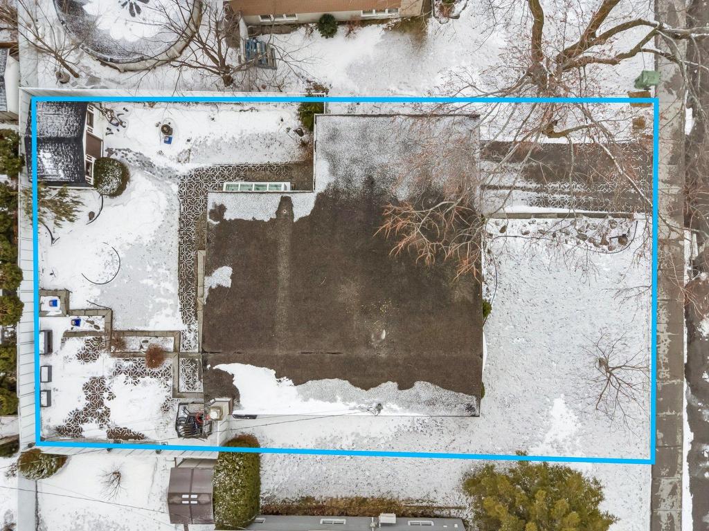 









8350


Boul. Yves-Prévost

,
Anjou (Montréal),




QC
H1K1X9

