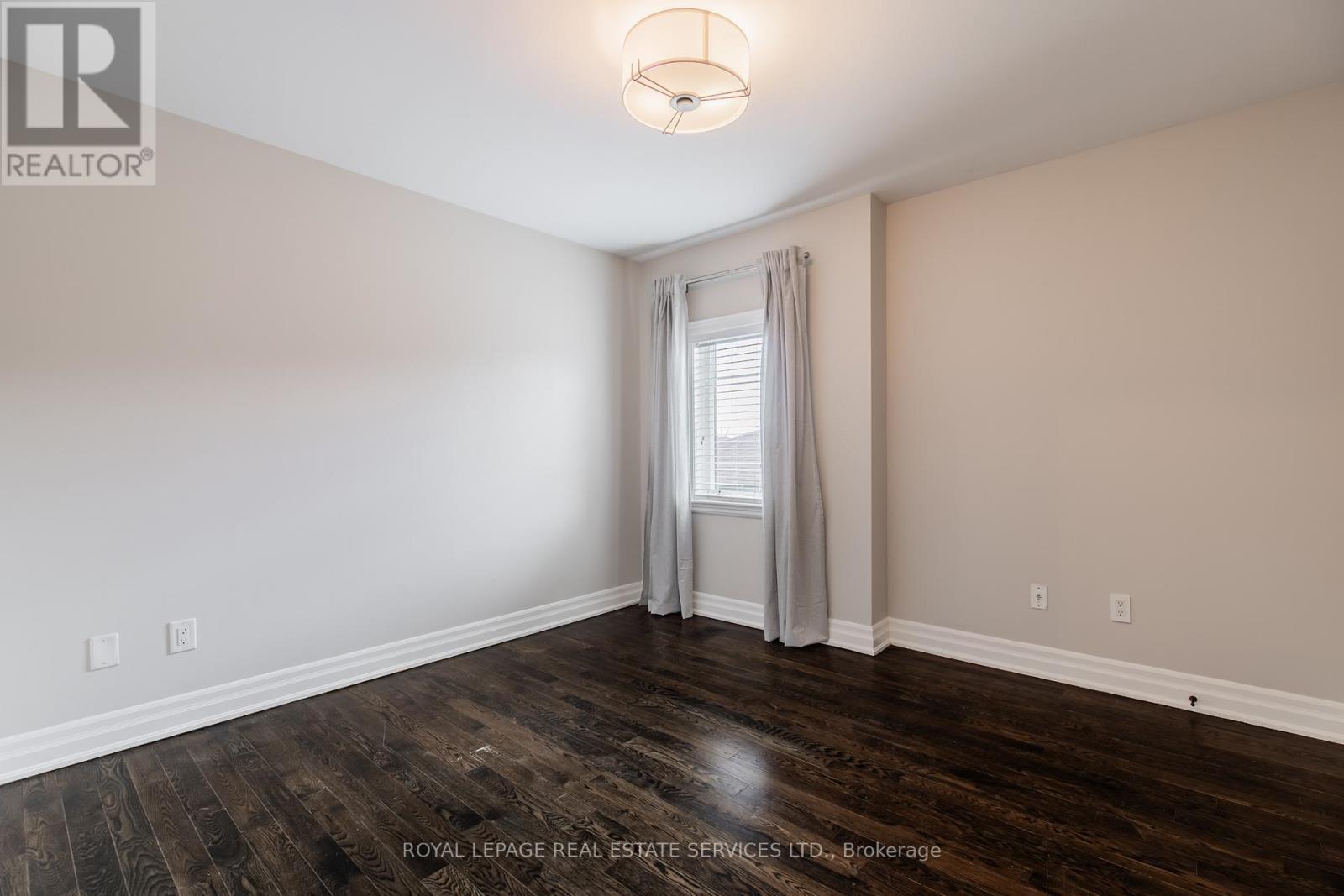 












217A ALDERCREST ROAD

,
Toronto,




Ontario
M8W4J5

