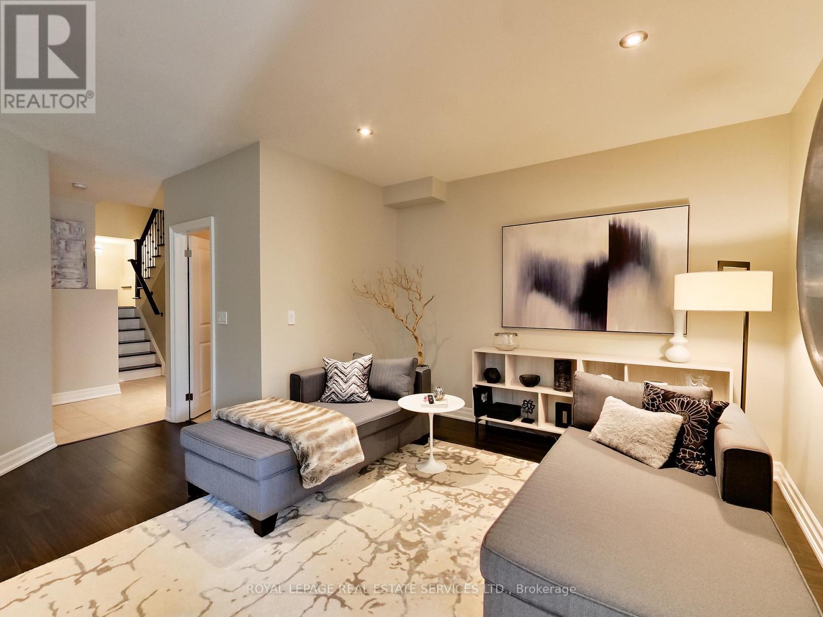 












217A ALDERCREST ROAD

,
Toronto,




Ontario
M8W4J5

