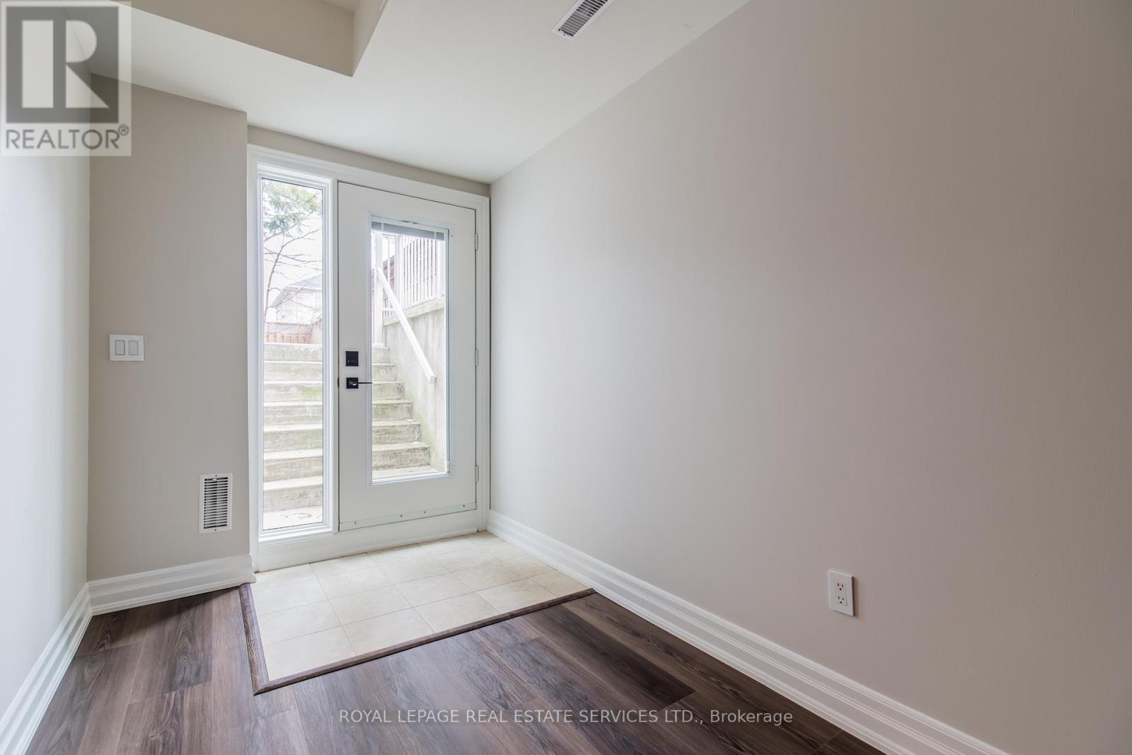 












217A ALDERCREST ROAD

,
Toronto,




Ontario
M8W4J5

