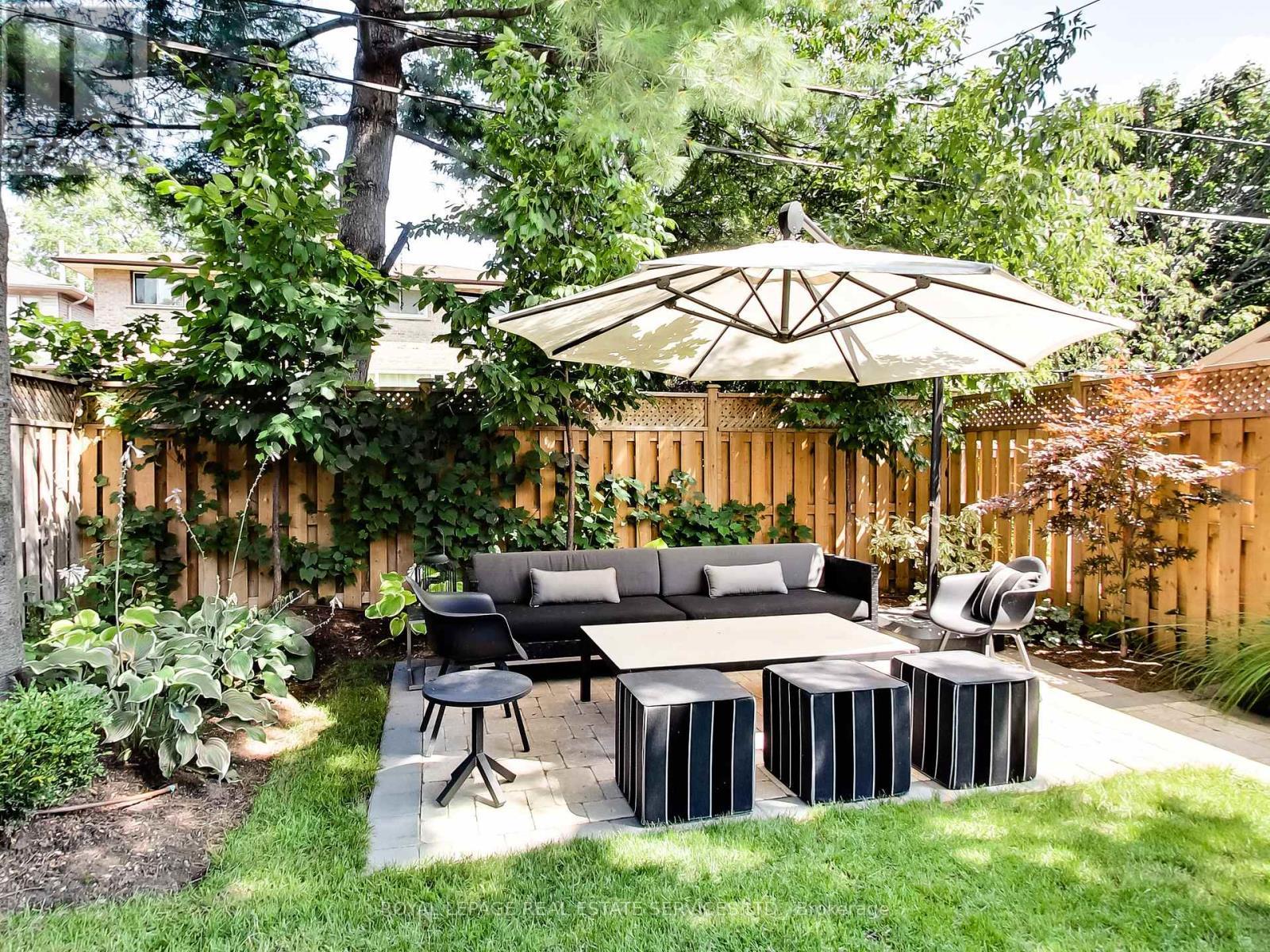 












217A ALDERCREST ROAD

,
Toronto,




Ontario
M8W4J5

