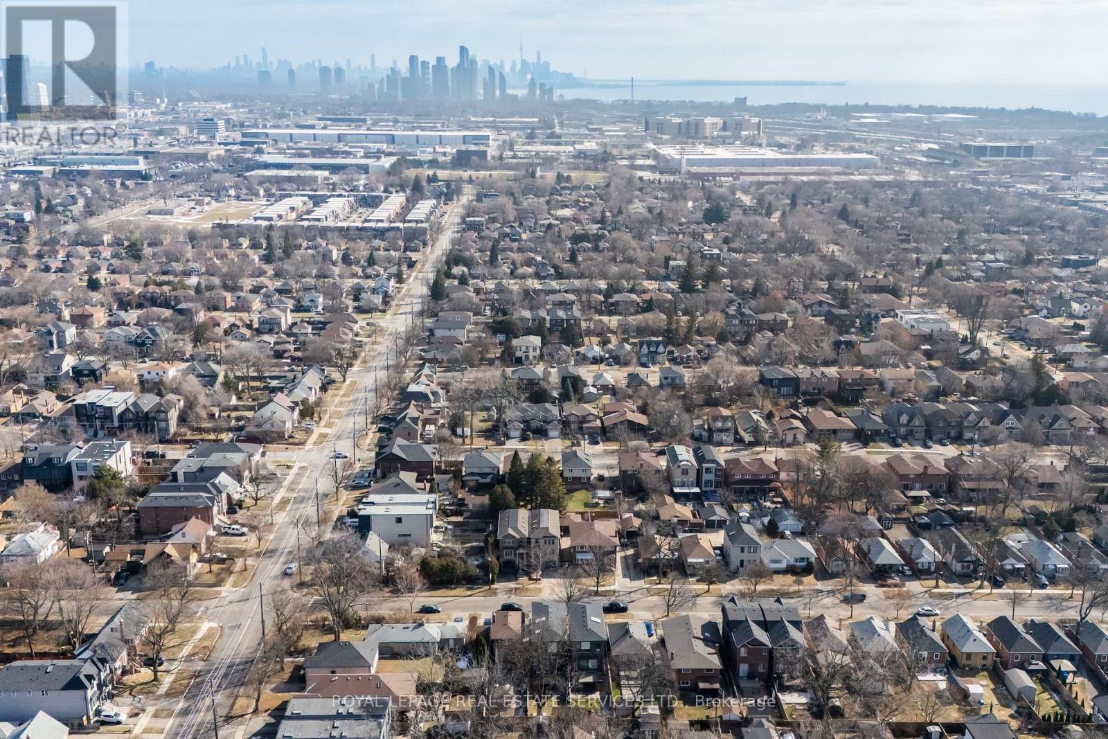 












217A ALDERCREST ROAD

,
Toronto,




Ontario
M8W4J5

