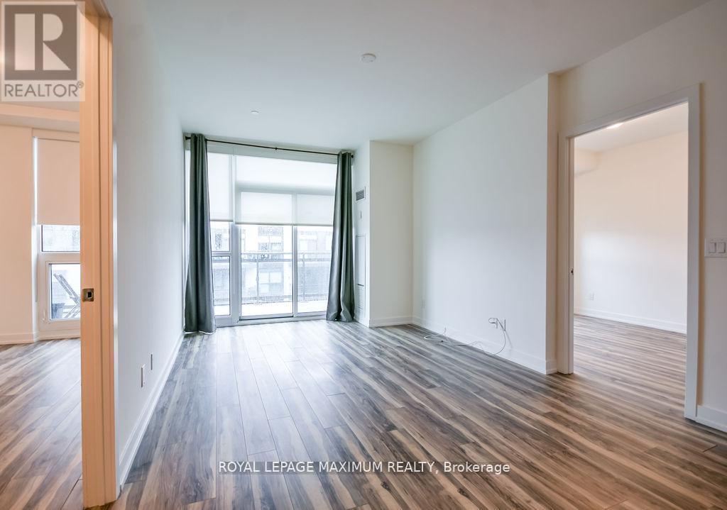 












B417 - 271 SEA RAY AVENUE

,
Innisfil,




Ontario
L9S0J4

