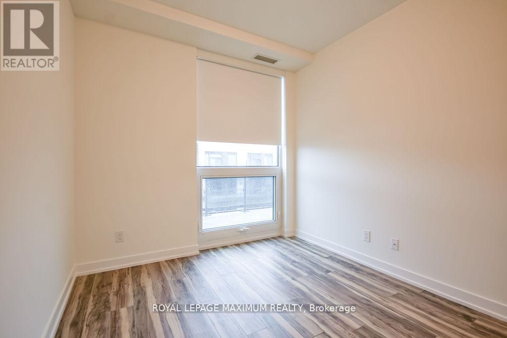 












B417 - 271 SEA RAY AVENUE

,
Innisfil,




Ontario
L9S0J4

