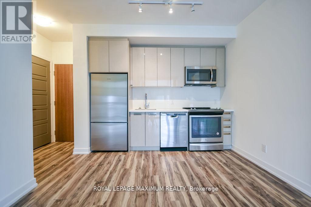 












B417 - 271 SEA RAY AVENUE

,
Innisfil,




Ontario
L9S0J4

