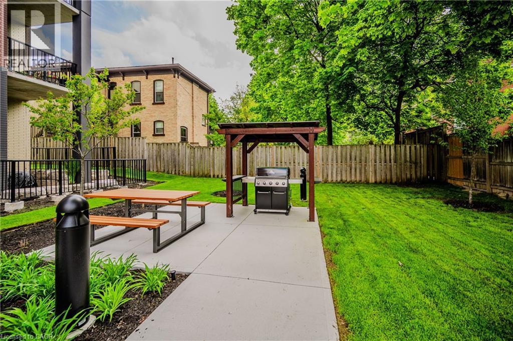 












24 UNION Street E Unit# 301

,
Waterloo,




Ontario
N2J1B7

