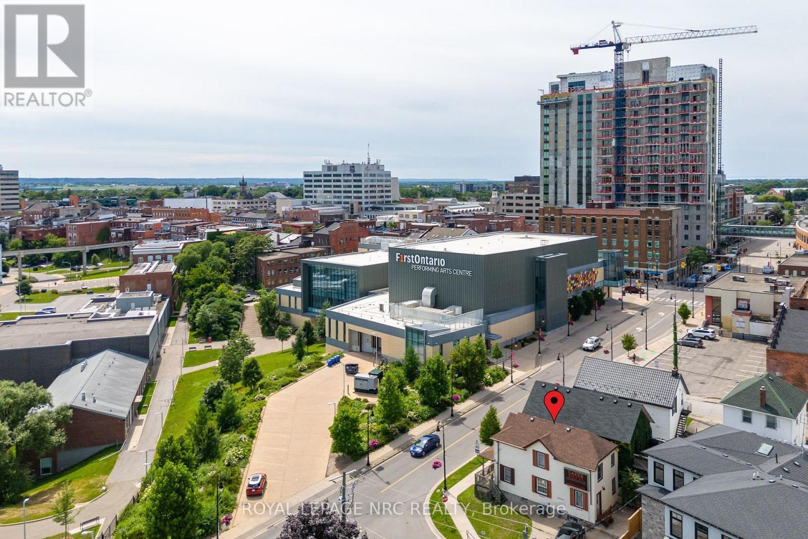 












44 CARLISLE STREET

,
St. Catharines,




Ontario
L2R4H4

