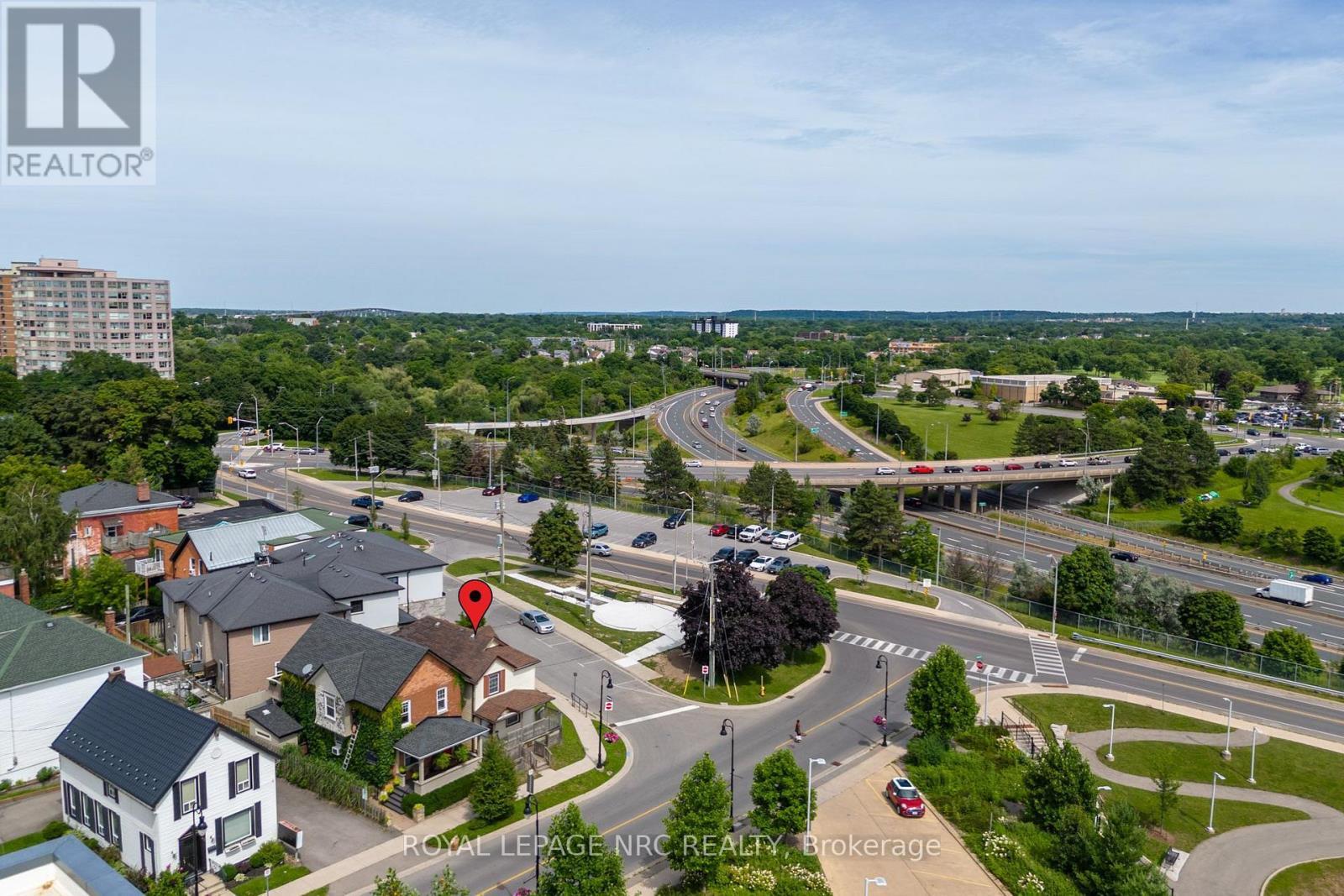 












44 CARLISLE STREET

,
St. Catharines,




Ontario
L2R4H4

