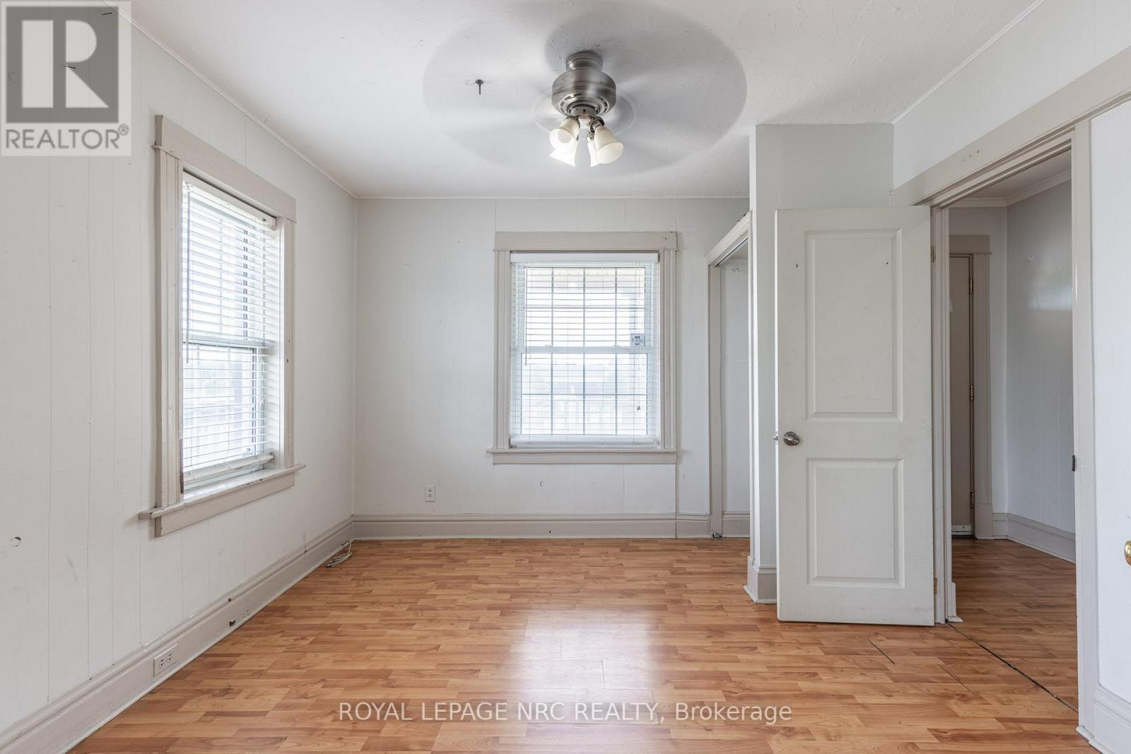 












44 CARLISLE STREET

,
St. Catharines,




Ontario
L2R4H4

