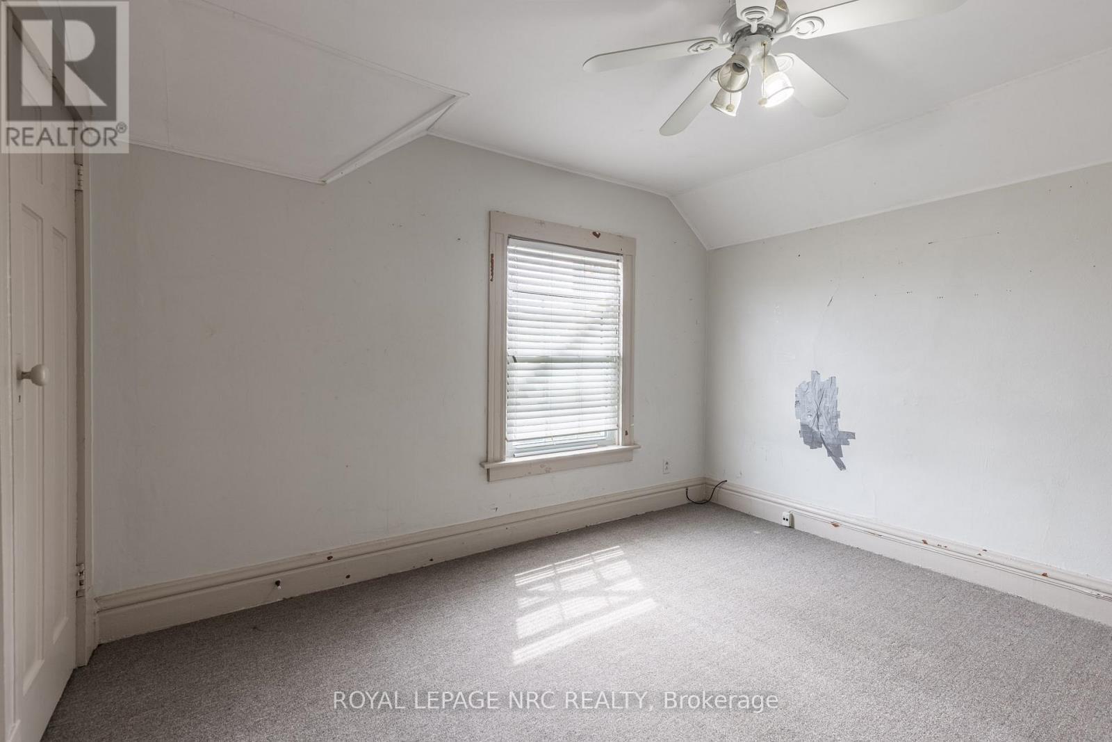 












44 CARLISLE STREET

,
St. Catharines,




Ontario
L2R4H4

