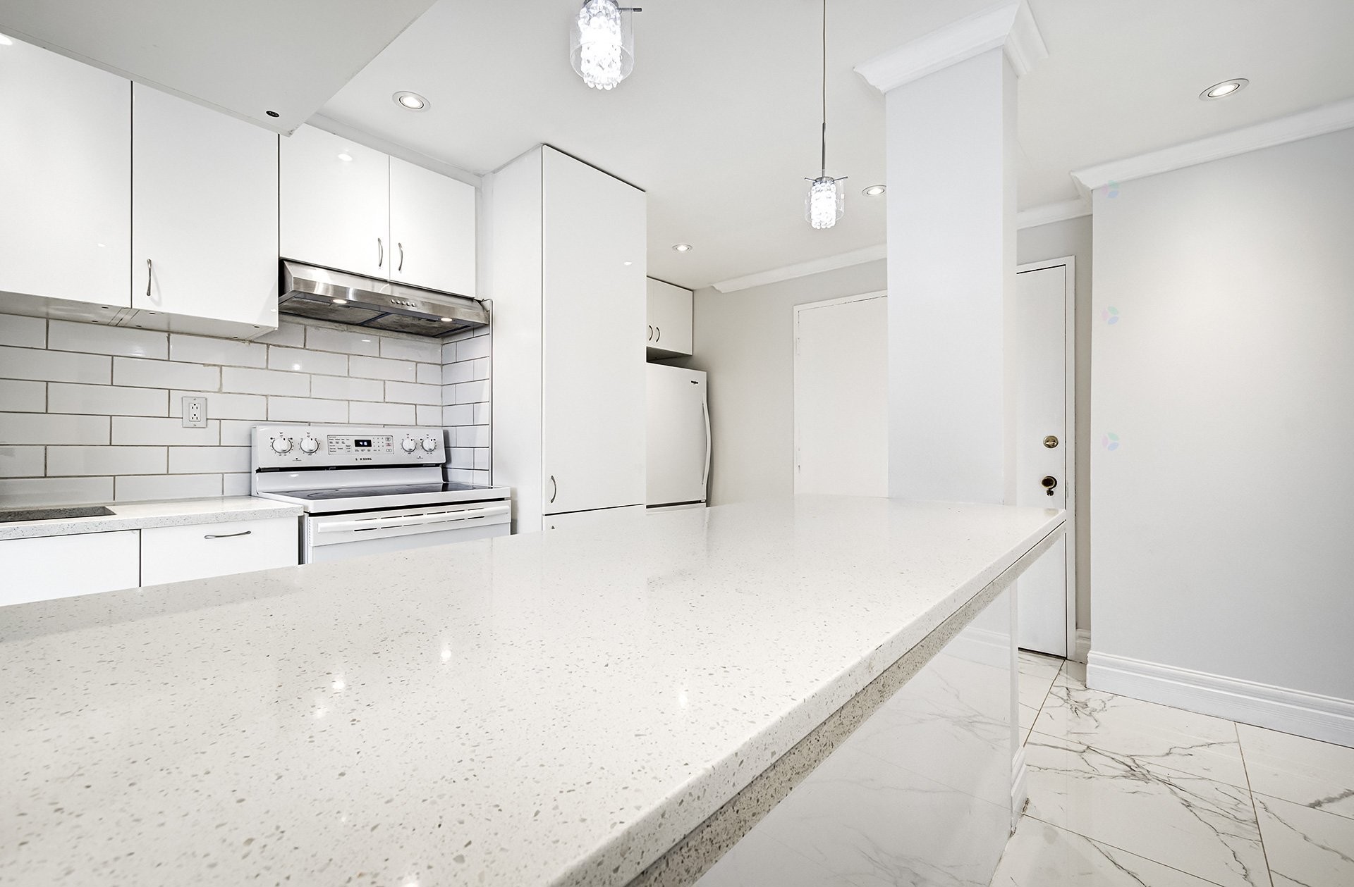 









5720


Boul. Cavendish

, 509,
Côte-Saint-Luc,




QC
H4W1S9

