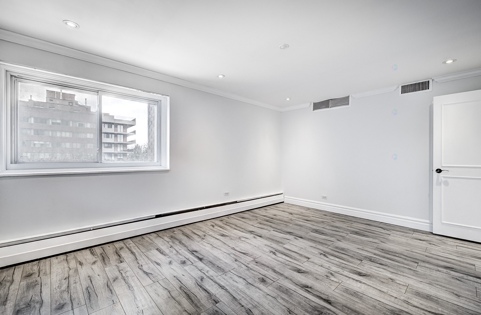 









5720


Boul. Cavendish

, 509,
Côte-Saint-Luc,




QC
H4W1S9

