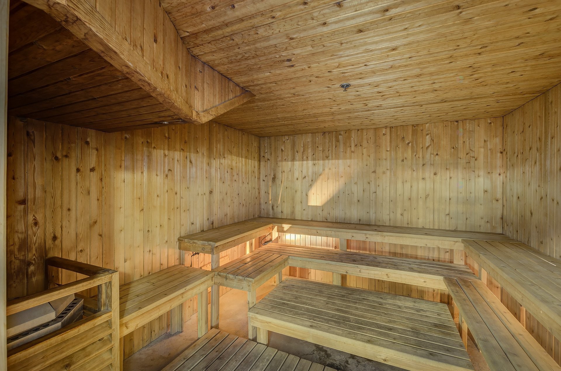 









5720


Boul. Cavendish

, 509,
Côte-Saint-Luc,




QC
H4W1S9

