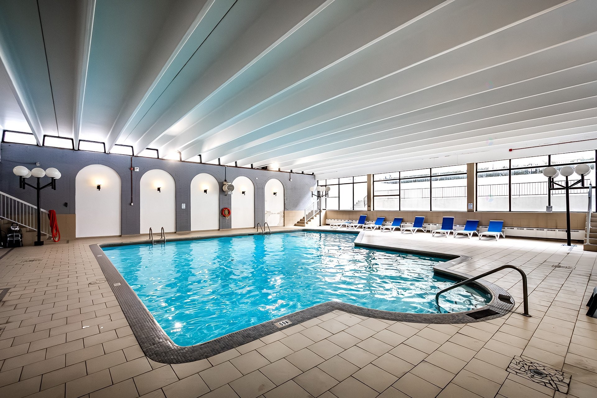 









5720


Boul. Cavendish

, 509,
Côte-Saint-Luc,




QC
H4W1S9

