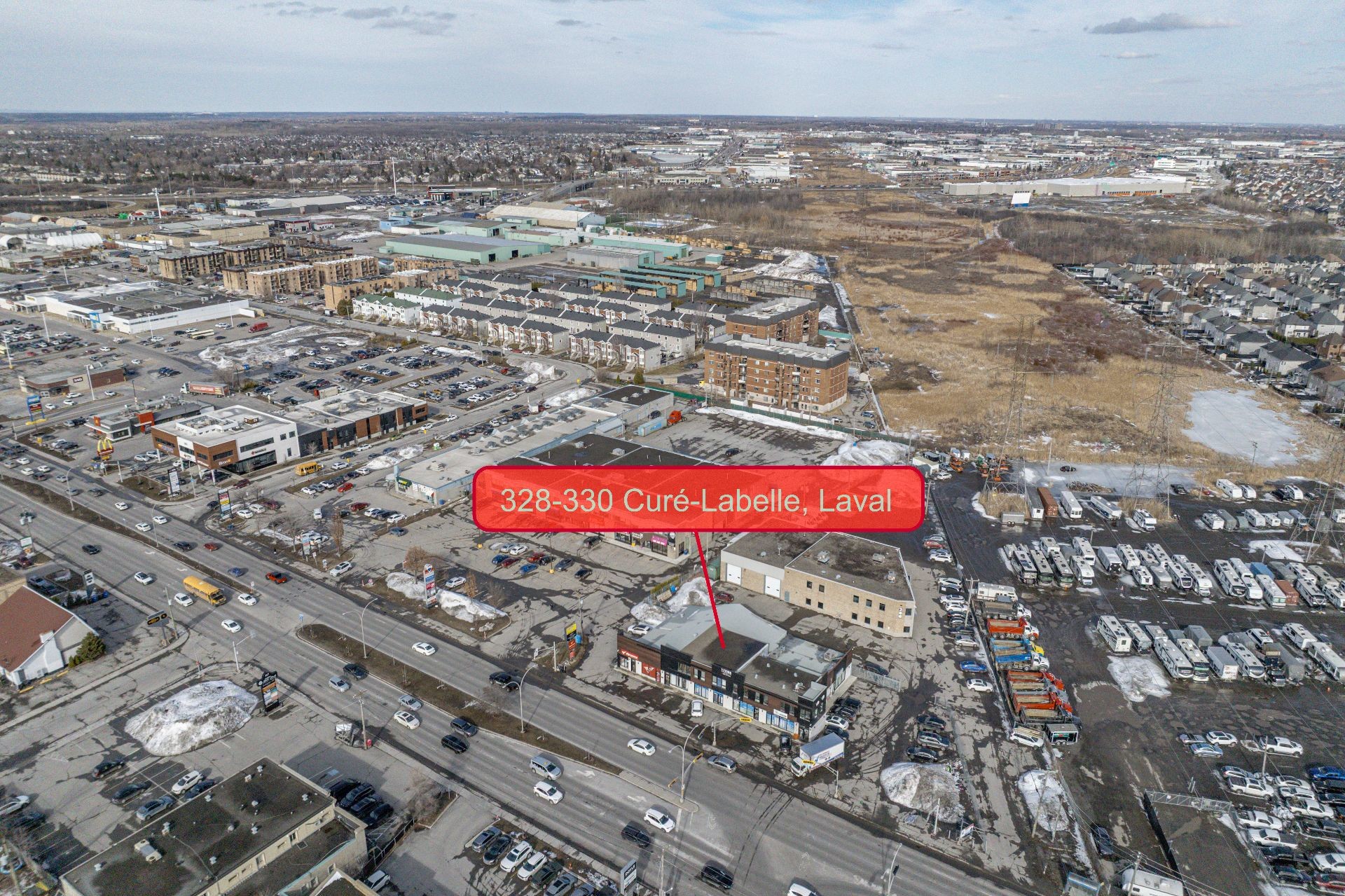 









328

 - 330


Boul. Curé-Labelle

,
Laval (Fabreville),




QC
J5J0H2

