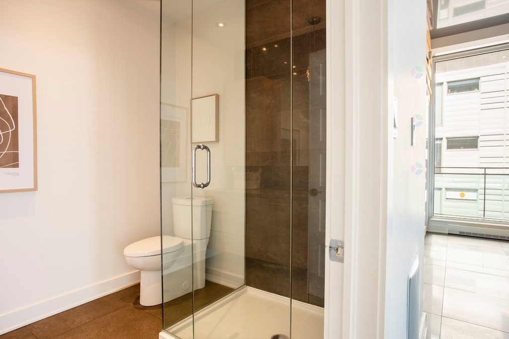 









185


Rue Laurier

, 1804,
Gatineau (Hull),




QC
J8X0B2

