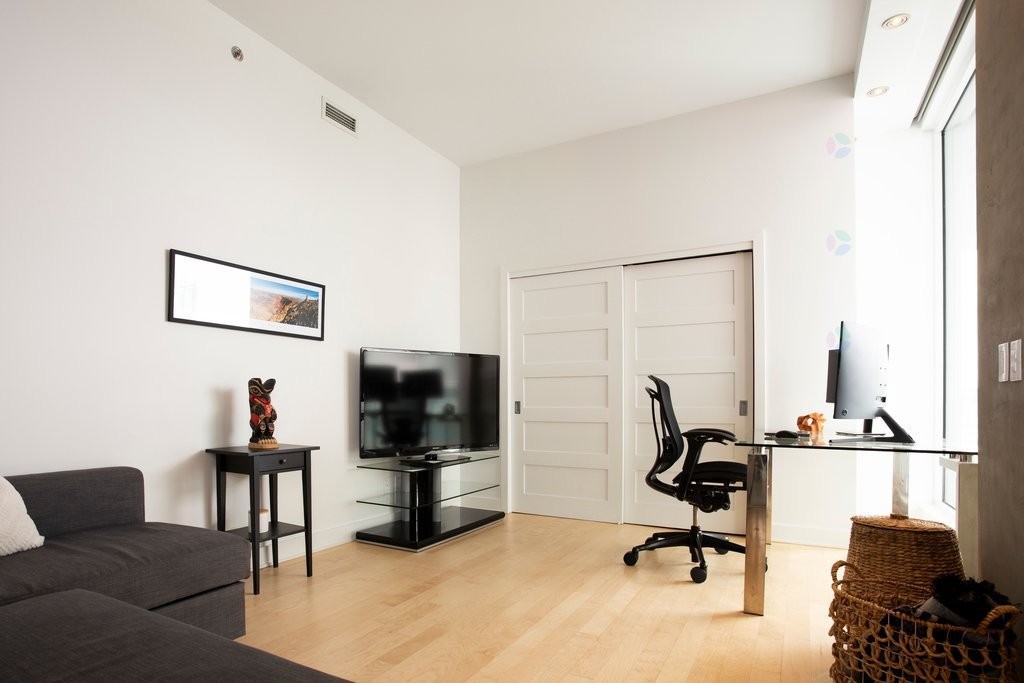 









185


Rue Laurier

, 1804,
Gatineau (Hull),




QC
J8X0B2

