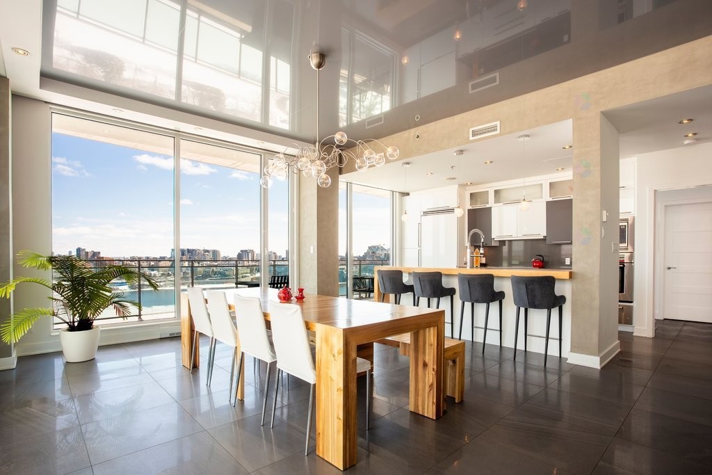 









185


Rue Laurier

, 1804,
Gatineau (Hull),




QC
J8X0B2

