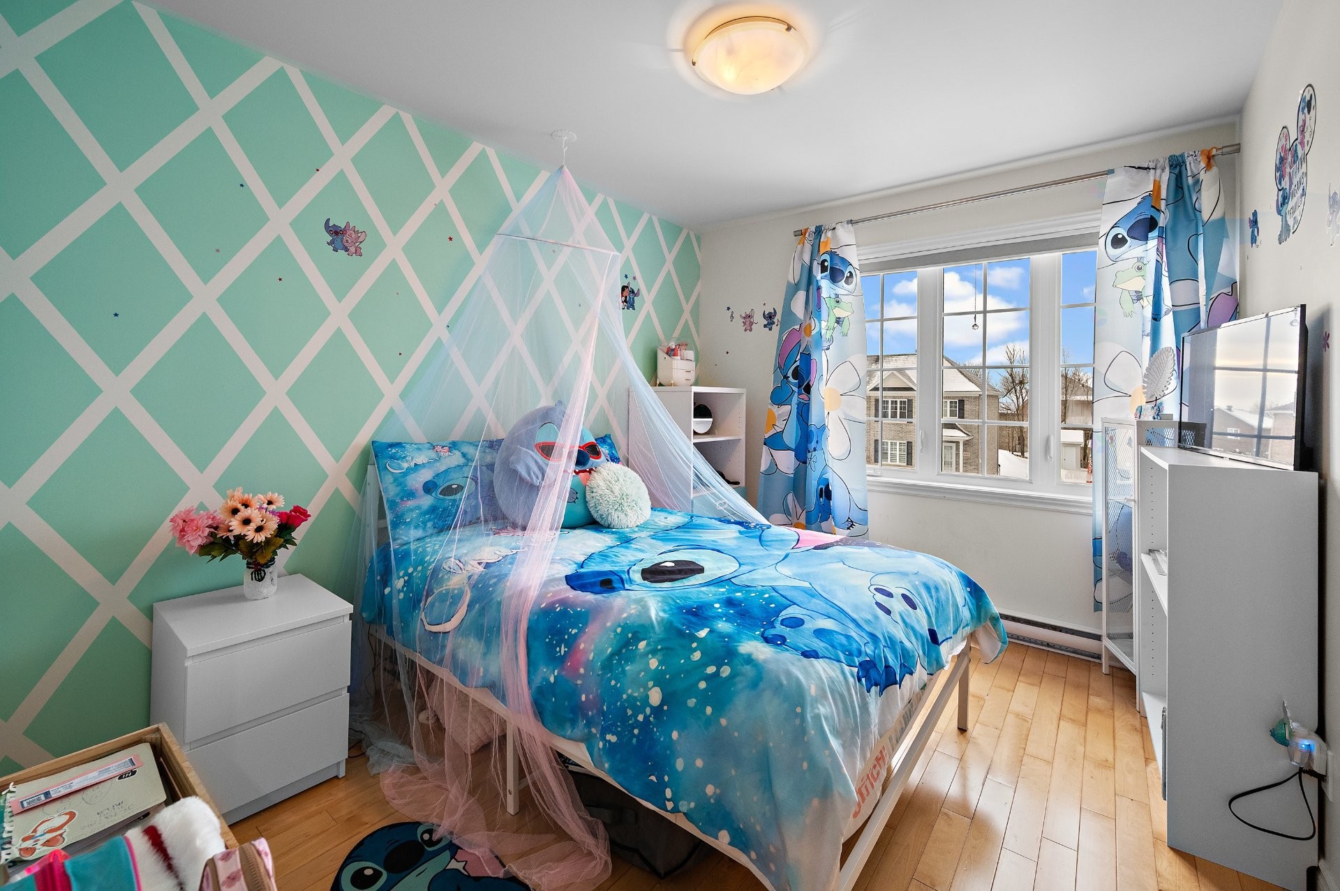 









647


Av. Albert-Rousseau

,
Lévis (Les Chutes-de-la-Chaudière-Ouest),




QC
G6J2C7

