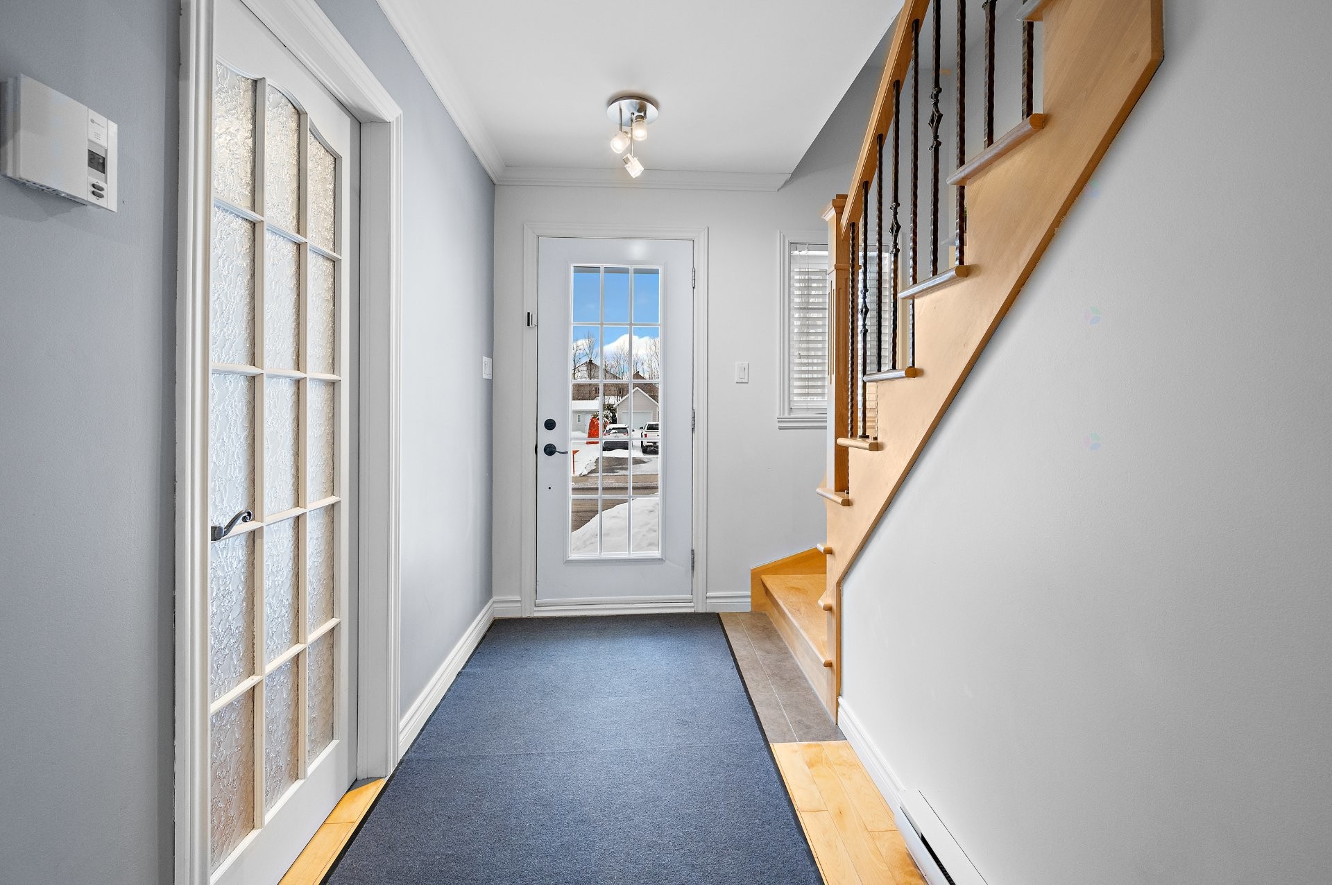 









647


Av. Albert-Rousseau

,
Lévis (Les Chutes-de-la-Chaudière-Ouest),




QC
G6J2C7

