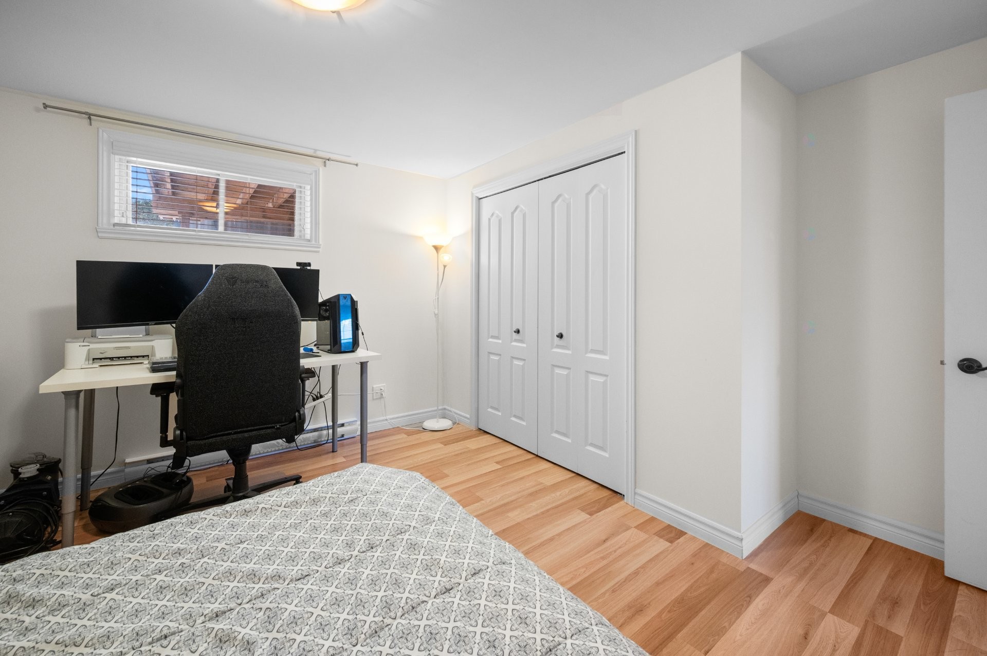 









647


Av. Albert-Rousseau

,
Lévis (Les Chutes-de-la-Chaudière-Ouest),




QC
G6J2C7

