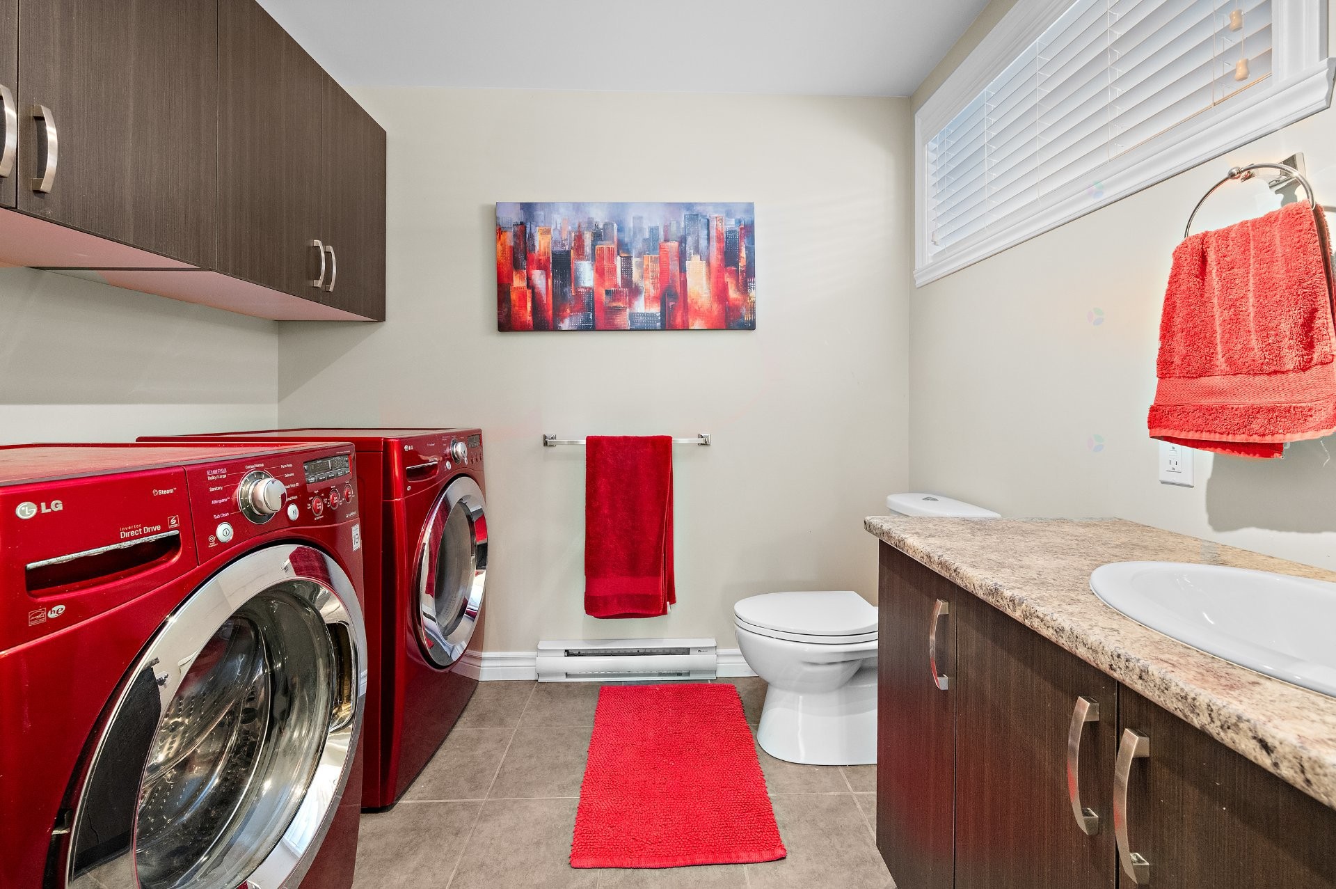 









647


Av. Albert-Rousseau

,
Lévis (Les Chutes-de-la-Chaudière-Ouest),




QC
G6J2C7


