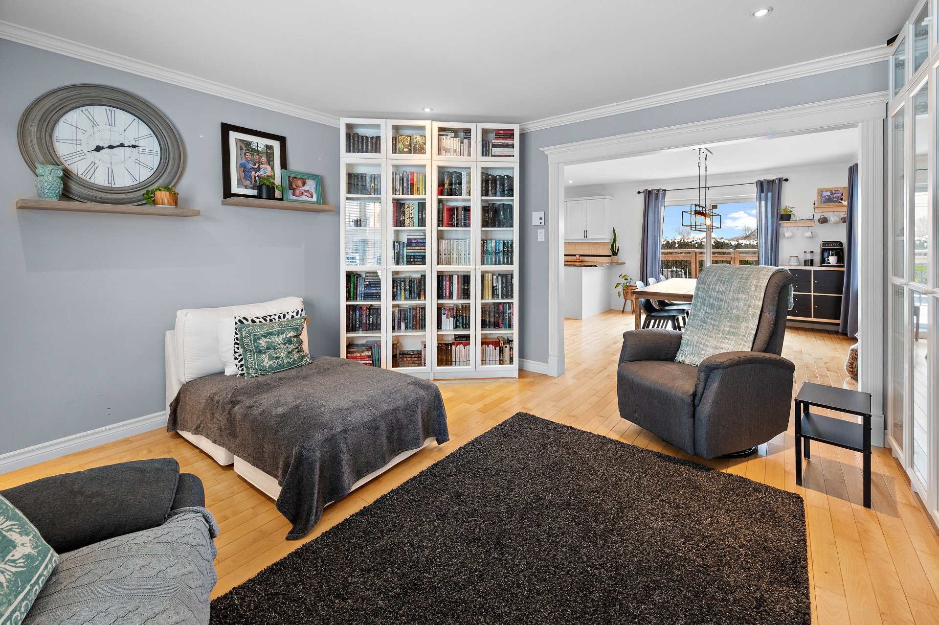 









647


Av. Albert-Rousseau

,
Lévis (Les Chutes-de-la-Chaudière-Ouest),




QC
G6J2C7

