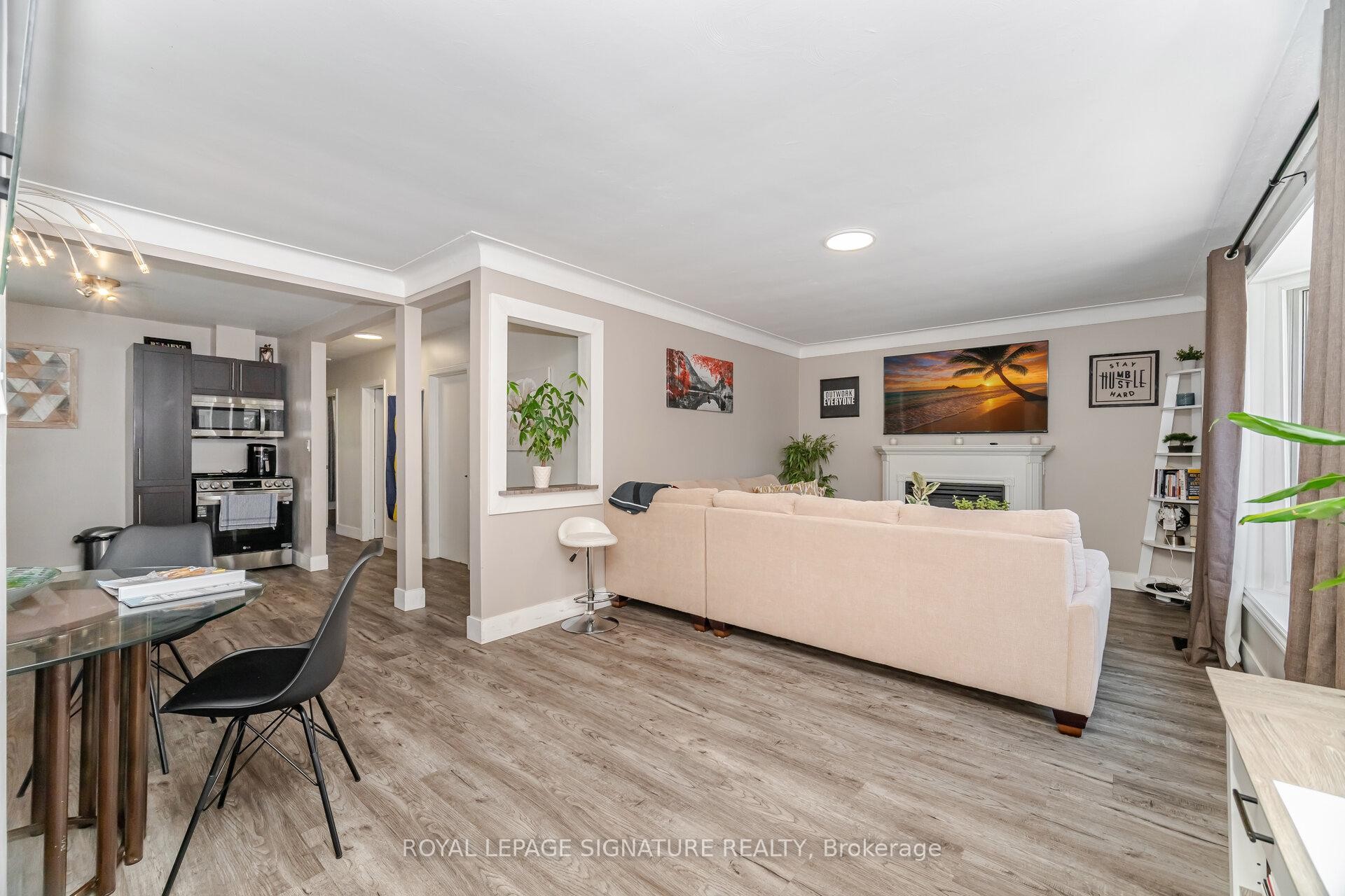 









77


Fairview

Road,
Grimsby,




ON
L3M 3L6

