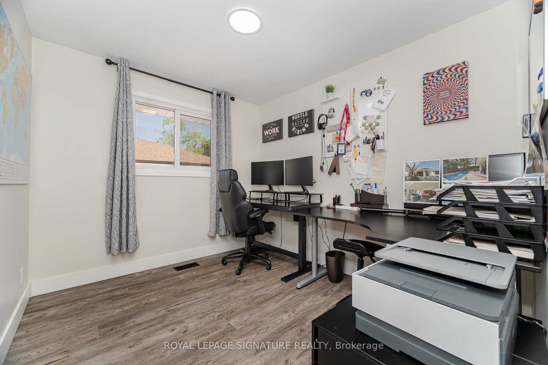 









77


Fairview

Road,
Grimsby,




ON
L3M 3L6

