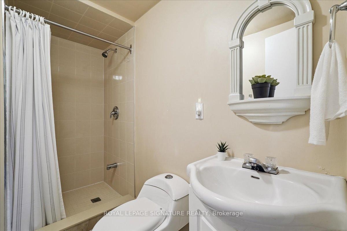 









1131


Sandhurst

Circle, 52,
Toronto,




ON
M1V 1V5

