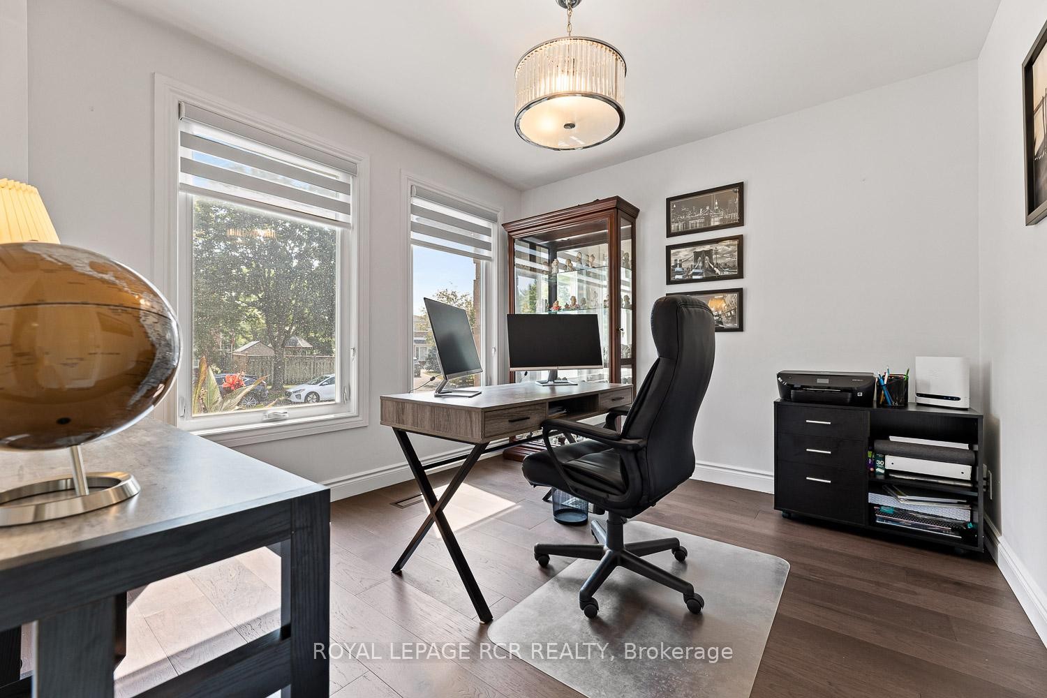 









44


Fountainbridge

Drive,
Caledon,




ON
L7E 1N4

