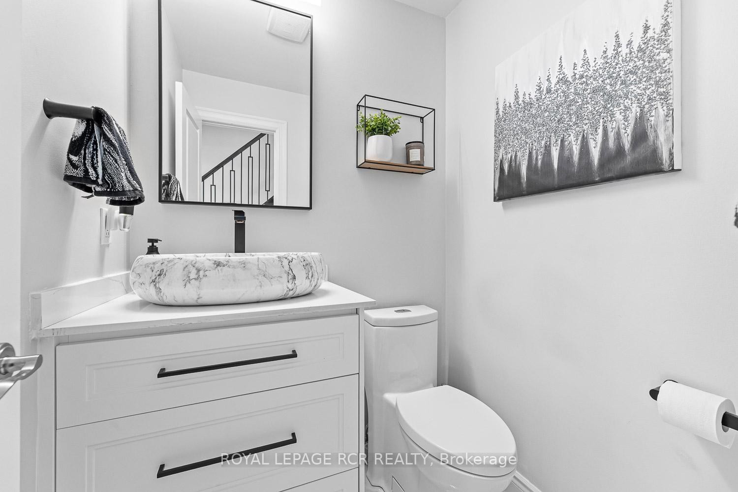 









44


Fountainbridge

Drive,
Caledon,




ON
L7E 1N4

