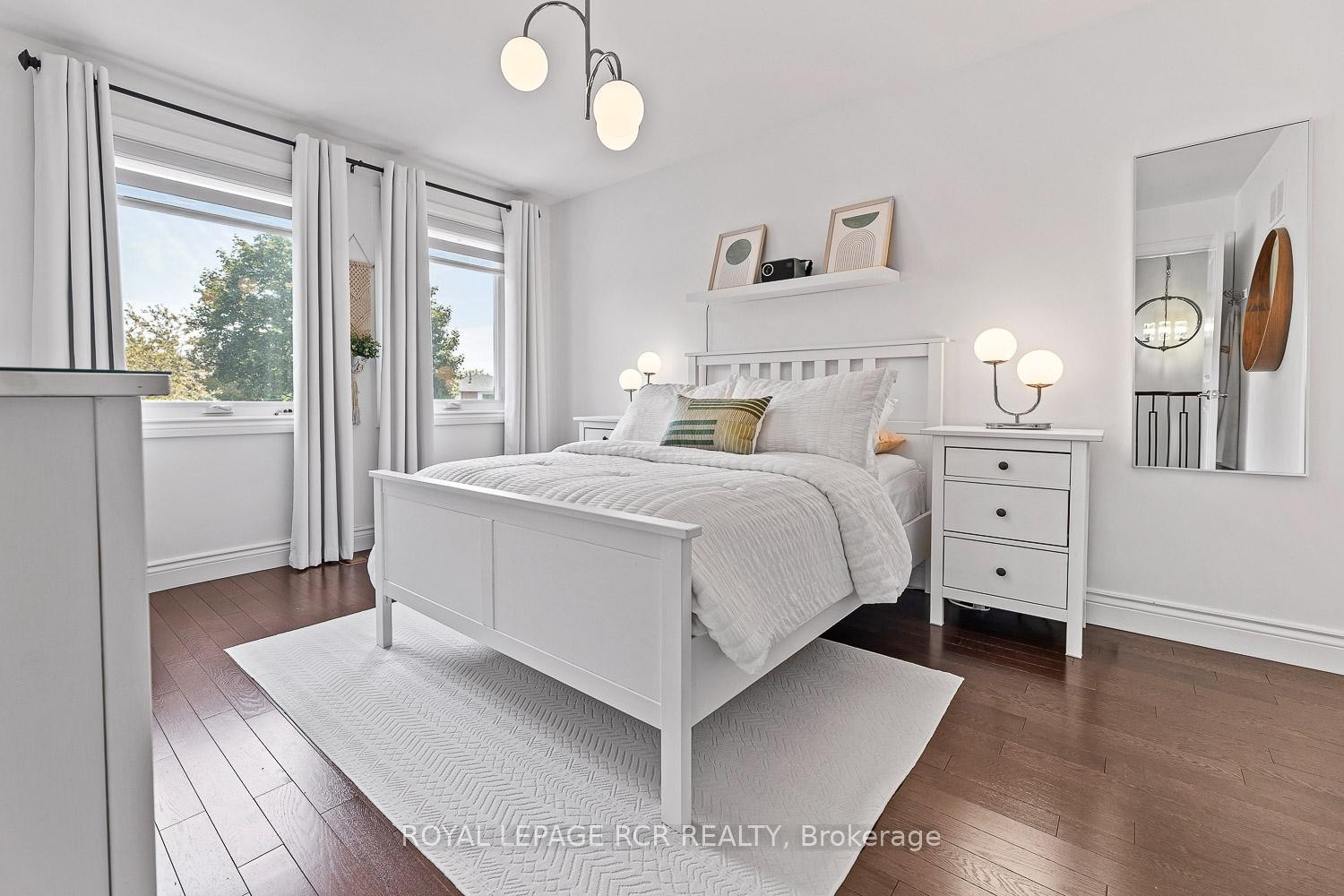 









44


Fountainbridge

Drive,
Caledon,




ON
L7E 1N4

