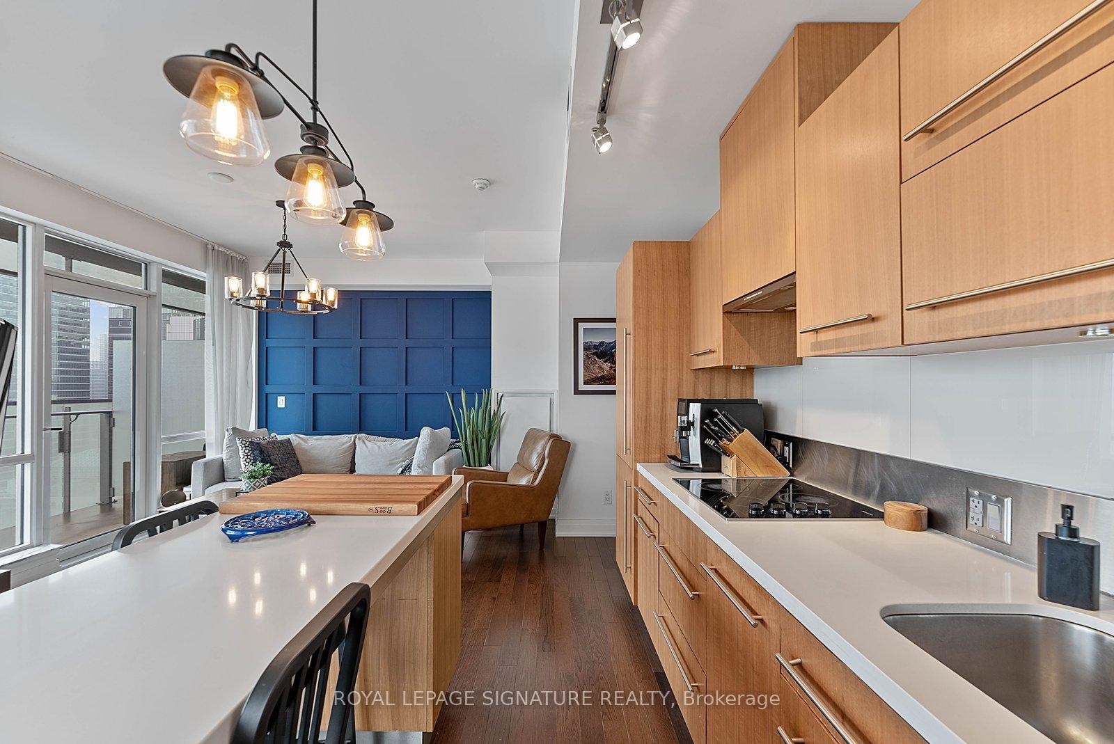 









80


John

Street, 3008,
Toronto,




ON
M5V 3X4

