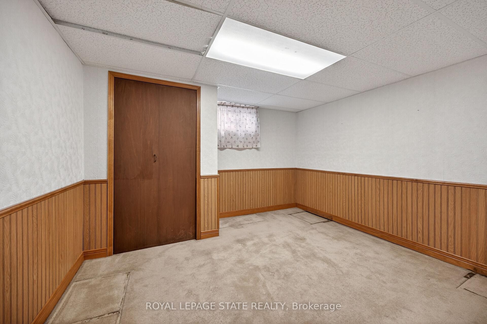 









19


Burfield

Avenue,
Hamilton,




ON
L8T 2J8

