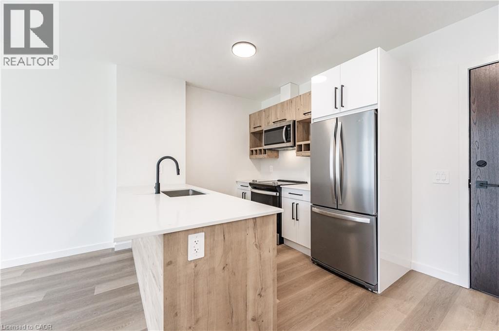 












24 UNION Street E Unit# 406

,
Waterloo,




Ontario
N2J1B7

