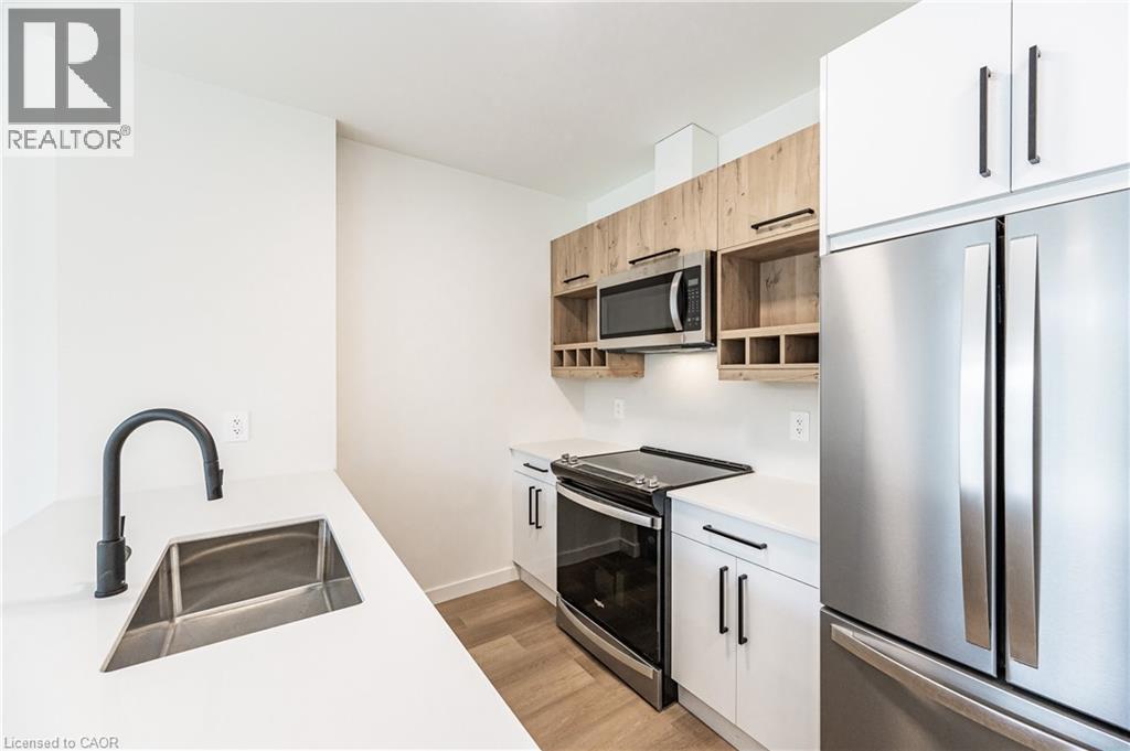 












24 UNION Street E Unit# 406

,
Waterloo,




Ontario
N2J1B7

