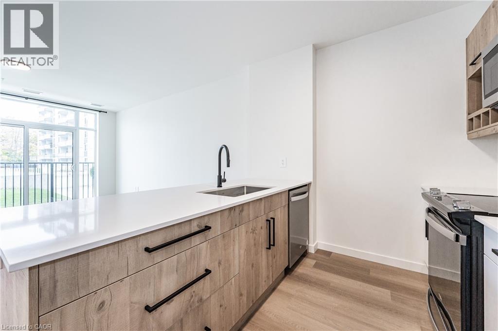 












24 UNION Street E Unit# 406

,
Waterloo,




Ontario
N2J1B7

