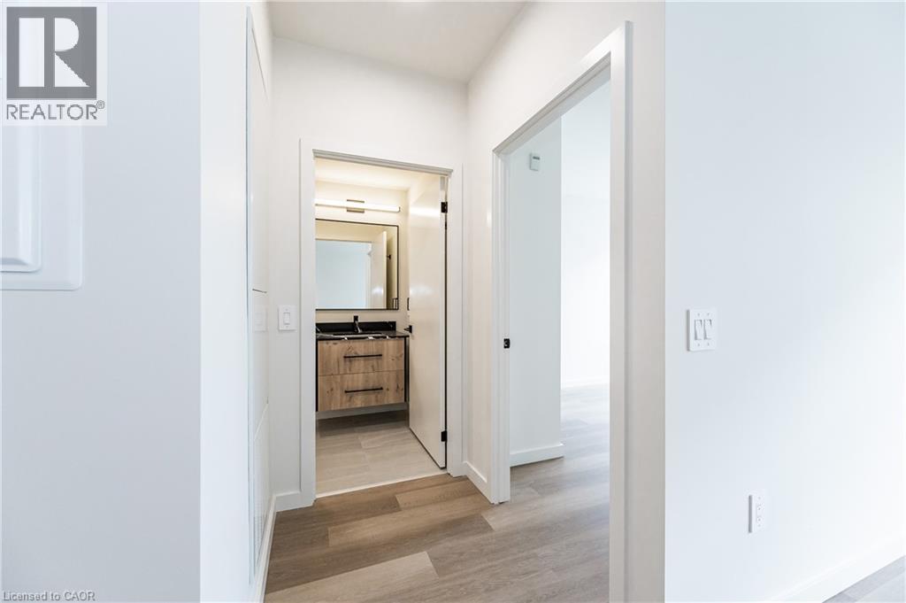 












24 UNION Street E Unit# 406

,
Waterloo,




Ontario
N2J1B7

