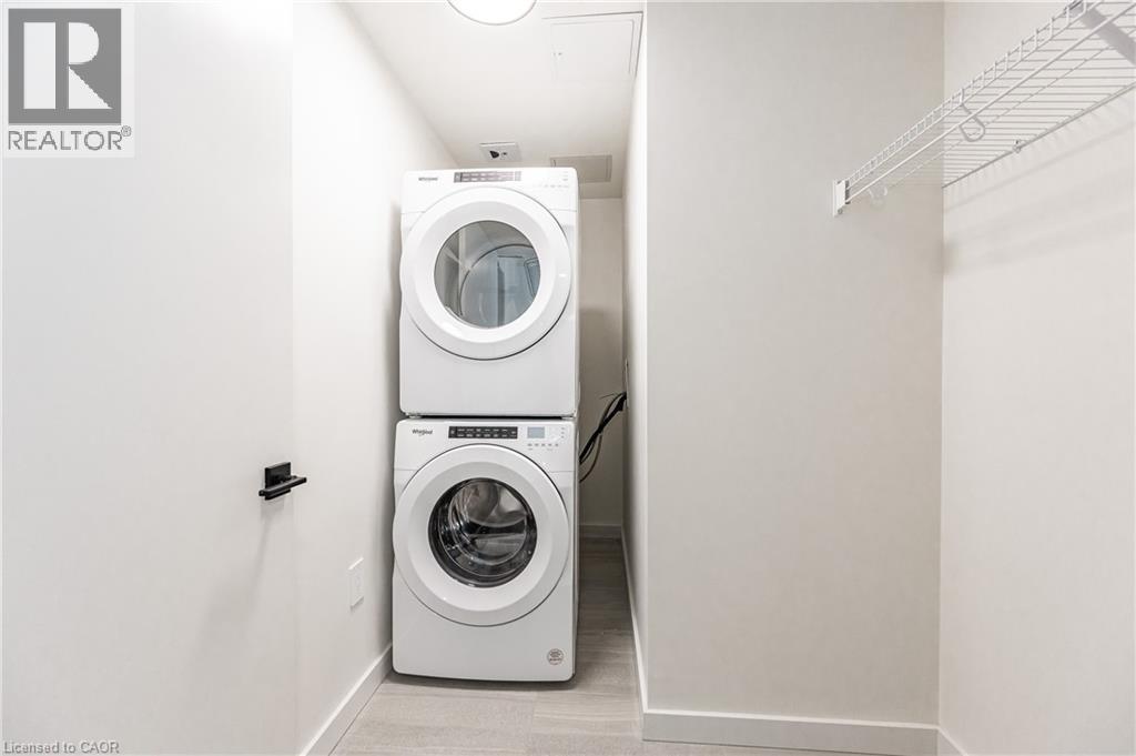 












24 UNION Street E Unit# 406

,
Waterloo,




Ontario
N2J1B7

