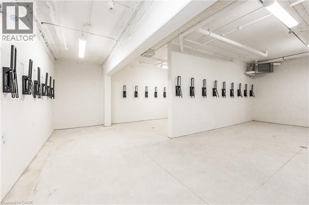 












24 UNION Street E Unit# 406

,
Waterloo,




Ontario
N2J1B7

