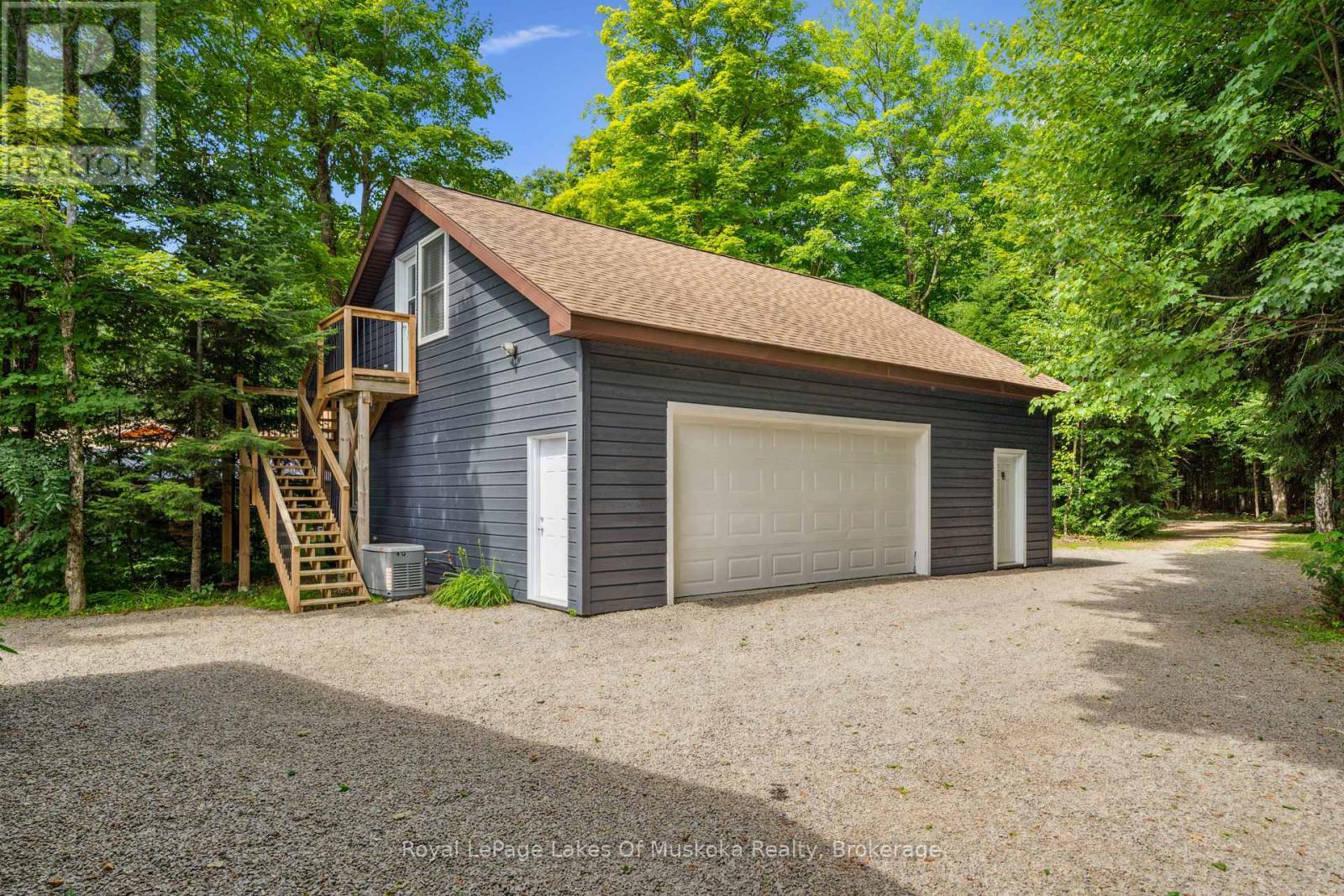 












1315 WOLF CIRCLE

,
Algonquin Highlands (Sherborne),




Ontario
P0A1E0

