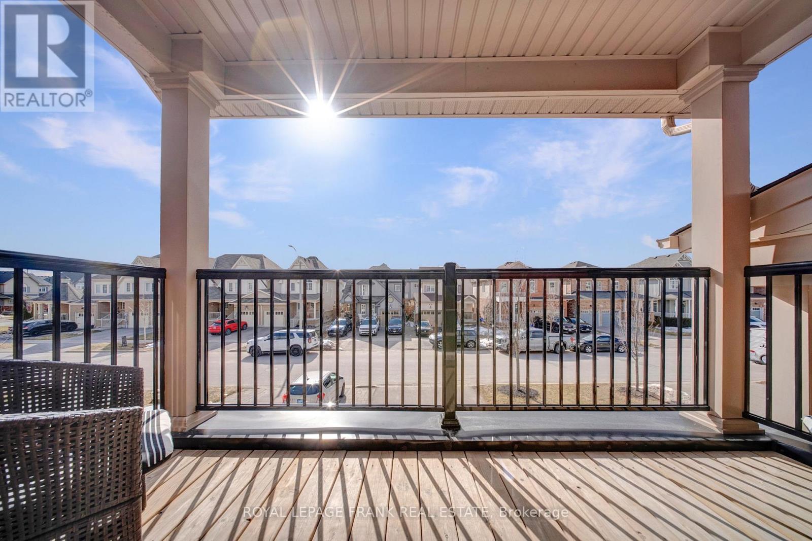 












19 JACK ROACH ST STREET

,
Clarington (Bowmanville),




Ontario
L1C0S8

