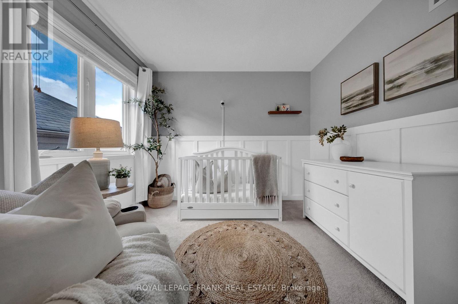 












19 JACK ROACH ST STREET

,
Clarington (Bowmanville),




Ontario
L1C0S8

